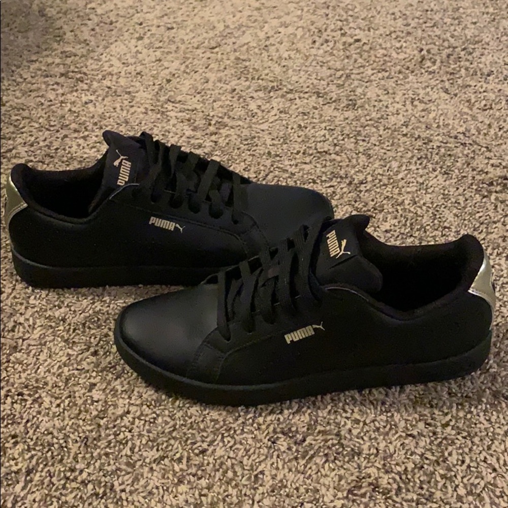 Puma Soft Foam Shoes